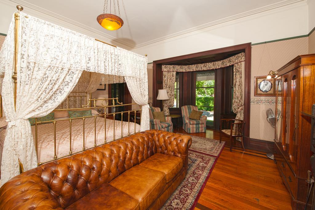 Vacy Hall Toowoomba'S Grand Boutique Hotel Since 1873 ภายนอก รูปภาพ